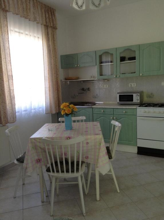 Álom Ház Apartamento Zalakaros Quarto foto